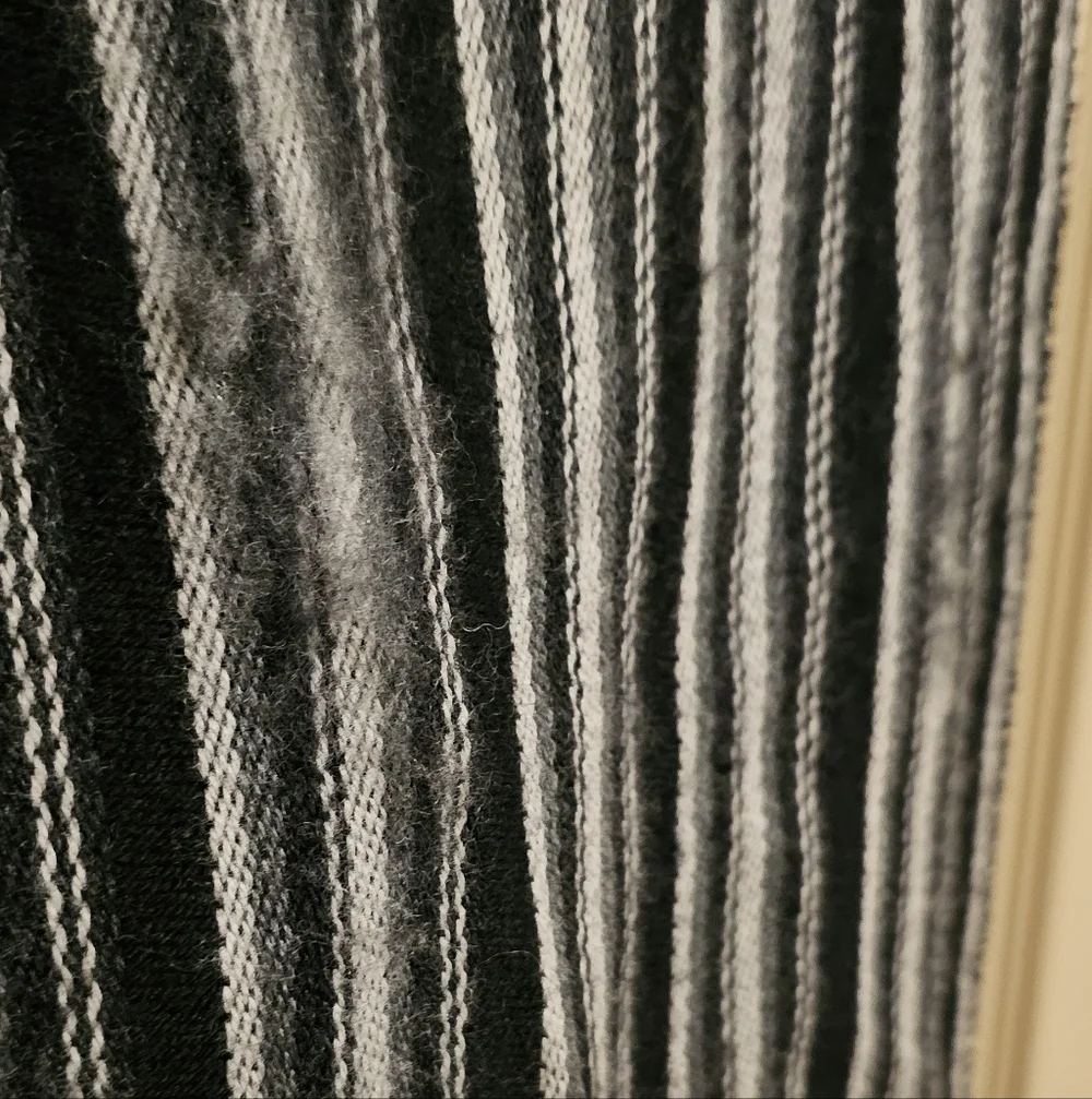 Amicale 100% Merino Wool Double Sided Design Scarf